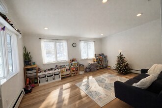 23 Downing Pl in Harrington Park, NJ - Foto de edificio - Building Photo