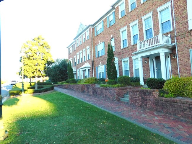 14914 Ballantyne Village Way in Charlotte, NC - Building Photo - Building Photo