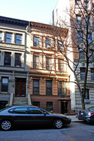 316 W 83rd St in New York, NY - Building Photo