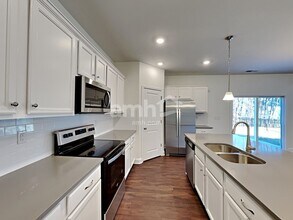 7027 Garrett Ct in Charlotte, NC - Building Photo - Building Photo