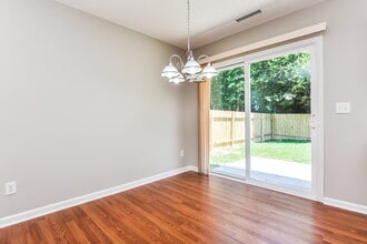 3805 Hopper St in Raleigh, NC - Foto de edificio - Building Photo