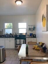 4604 Lexington Ave, Unit 4600 in Los Angeles, CA - Foto de edificio - Building Photo