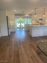 6306 St Andrews Cir S in Ft. Myers, FL - Foto de edificio - Building Photo