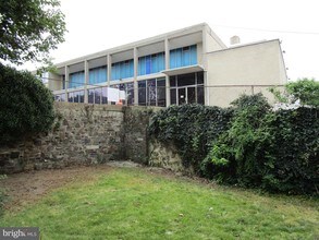 6411 Old York Rd-Unit -2 in Philadelphia, PA - Building Photo - Building Photo