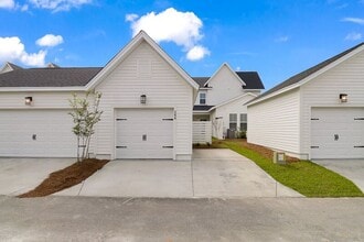 266 Symphony Ave in Summerville, SC - Building Photo - Building Photo