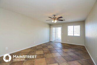 1142 E Silversmith Trail in San Tan Valley, AZ - Building Photo - Building Photo