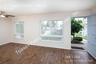 1075 Agate St in San Diego, CA - Building Photo - Building Photo
