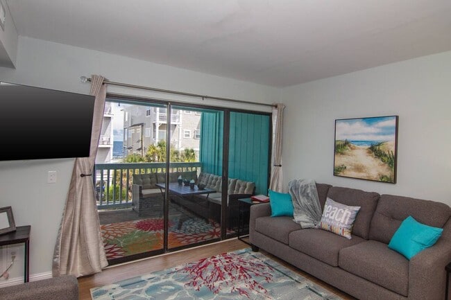 1601 Carolina Beach Ave N in Carolina Beach, NC - Building Photo - Building Photo