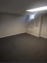 40X Random Rd in Baltimore, MD - Building Photo - Building Photo