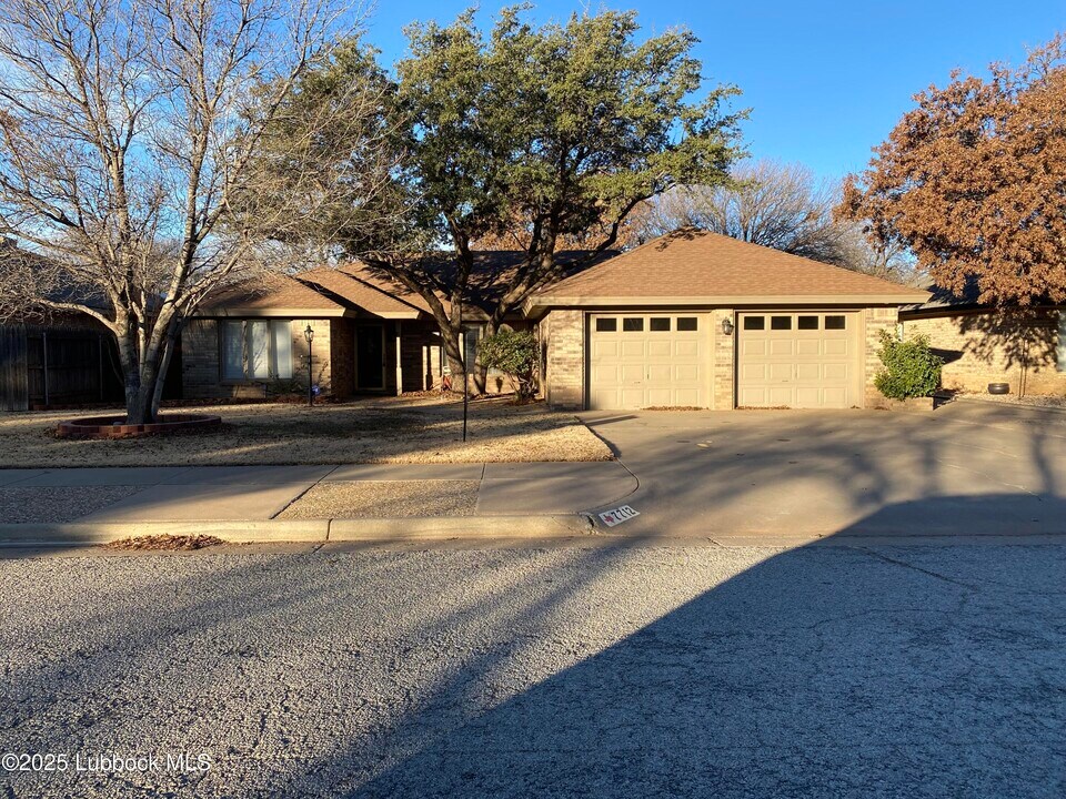 7712 Grover Ave in Lubbock, TX - Building Photo