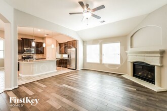 259 Rolling Creek Ln in Dickinson, TX - Building Photo - Building Photo