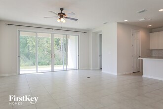 2103 Amberly Dr in Middleburg, FL - Building Photo - Building Photo