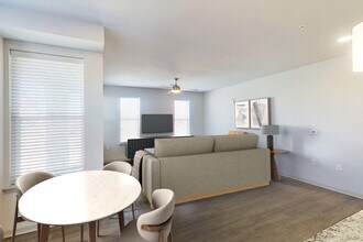 4300 Swanson Wy-Unit -FL1-ID379A in Castle Rock, CO - Foto de edificio - Building Photo