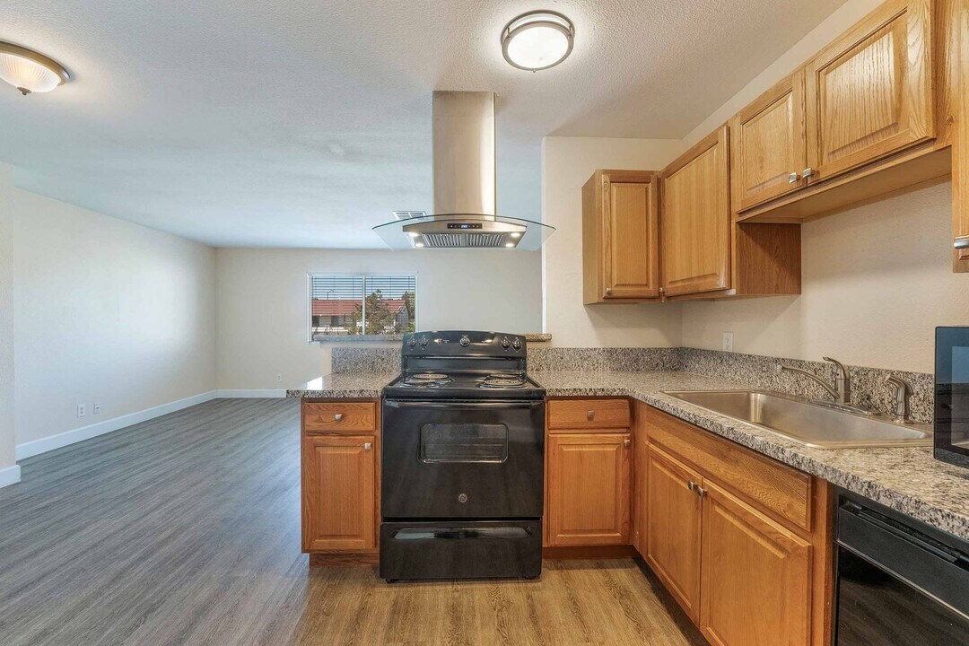 4156 Zavala St, Unit 4156 Zavala St #4 in Las Vegas, NV - Building Photo