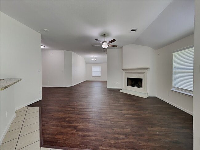 property at 232 Country Crossing Cir