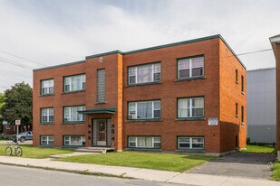 6 Bullman St in Ottawa, ON - Building Photo
