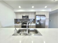 Western Lux in Los Angeles, CA - Building Photo - Building Photo