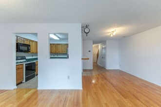 405 Aberdeen Ln in Toms River, NJ - Building Photo - Building Photo