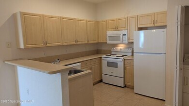 826 Middleton Dr SW in Vero Beach, FL - Building Photo - Building Photo