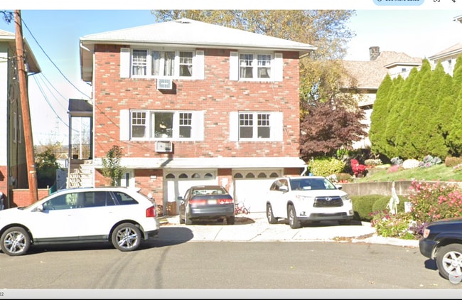 409 Mayer Ct, Unit 409 Mayer