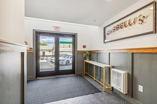 7620 Ridge Ave in Philadelphia, PA - Building Photo - Building Photo