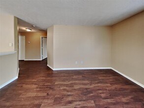 5215 Lavender Ln in Baytown, TX - Building Photo - Building Photo