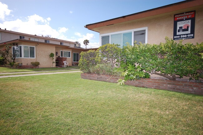 137 Daisy Ave in Imperial Beach, CA - Building Photo - Building Photo