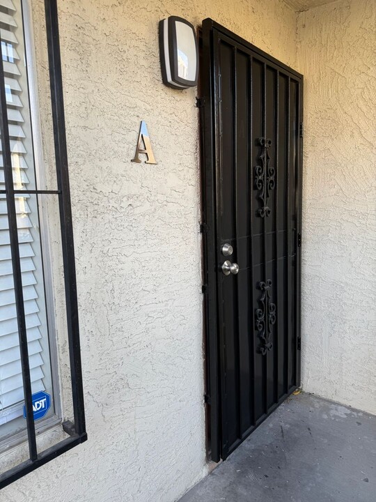 3242 Jericho St in Las Vegas, NV - Building Photo
