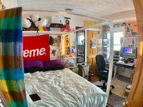 200 Hyde Park Ave, Unit 3 in Boston, MA - Building Photo - Building Photo