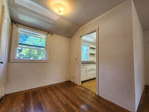 302-316 Kipling St in Palo Alto, CA - Building Photo - Building Photo