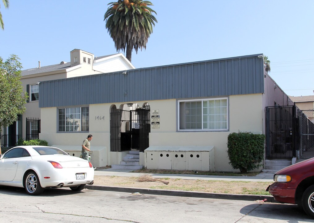 1464 Chestnut Ave in Long Beach, CA - Foto de edificio