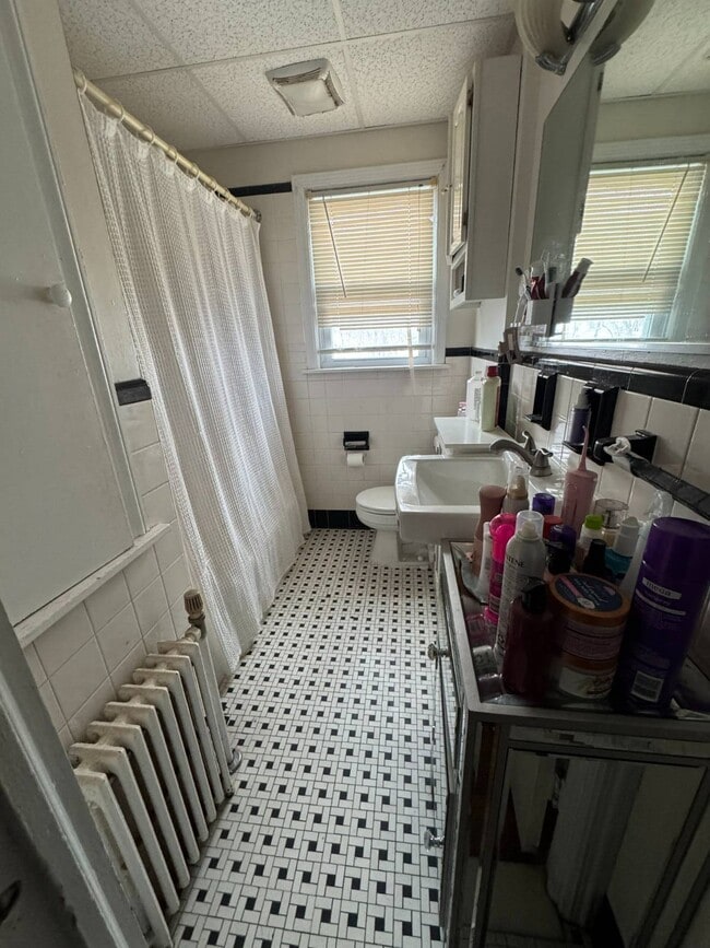 property at 2331 Niskayuna Dr