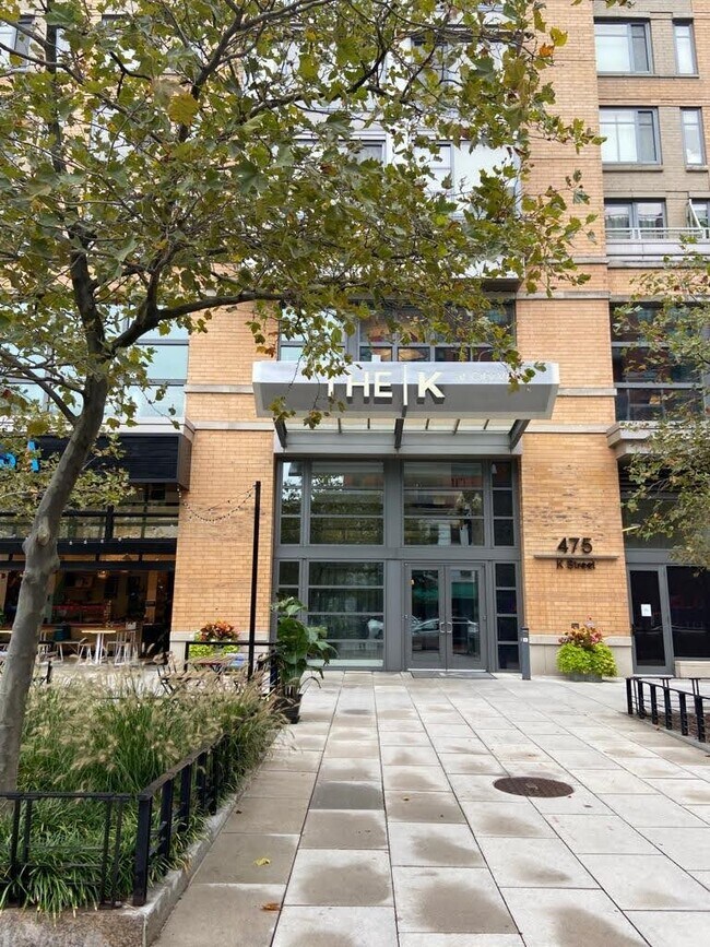 475 K St NW, Unit 301 in Washington, DC - Building Photo - Building Photo