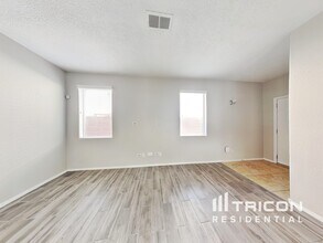 11628 Thistledown Rd SE in Albuquerque, NM - Building Photo - Building Photo