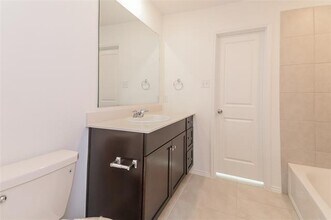 5733 Rockrose Ln in Princeton, TX - Building Photo - Building Photo