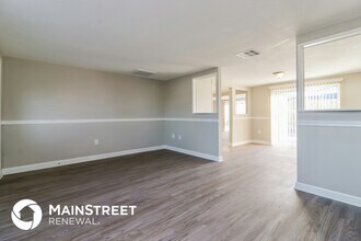 6402 Bandura Ave in New Port Richey, FL - Foto de edificio - Building Photo