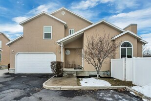 1489 E 3900 S in Millcreek, UT - Building Photo