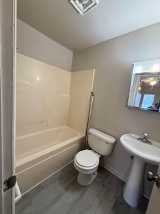 224 E Ellis Rd in Bloomington, IN - Building Photo - Building Photo