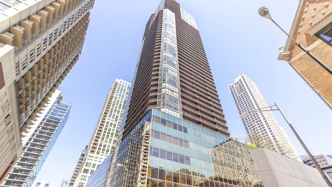 property at 10 E Ontario St
