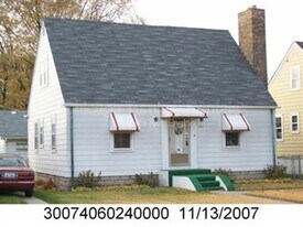 494 Greenbay Ave in Calumet City, IL - Building Photo