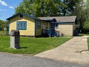 2127 71st Ave in Baton Rouge, LA - Building Photo - Building Photo