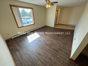 32 Emerson Mill Rd in Hampden, ME - Building Photo - Building Photo