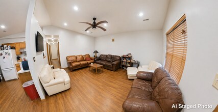 827 Glenstone Cir in Manhattan, KS - Building Photo - Building Photo