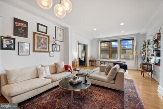 1514 17th St NW in Washington, DC - Building Photo - Building Photo