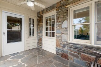 2035 Manchester St NE in Atlanta, GA - Building Photo - Building Photo