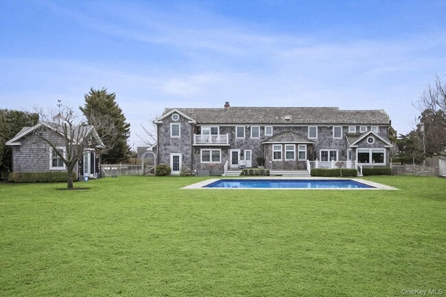 26 Ogden Ln in Quogue, NY - Building Photo - Building Photo