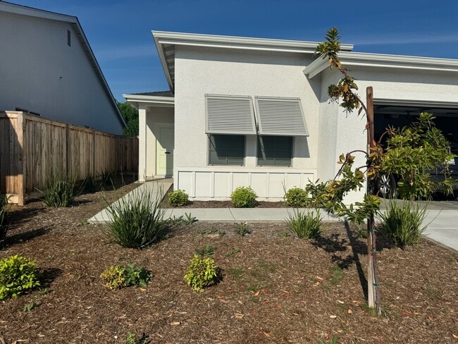 3321 Mulberry Grv Wy in Shafter, CA - Building Photo - Building Photo