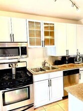 717 NE 16th Ave in Fort Lauderdale, FL - Building Photo - Building Photo