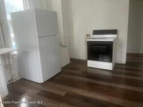 126 N Lincoln Ave, Unit 1 in Scranton, PA - Building Photo - Building Photo