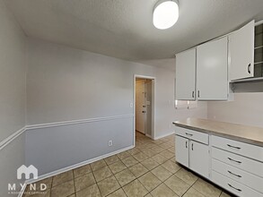 2808 Golden St, Unit 12 in Raleigh, NC - Building Photo - Building Photo